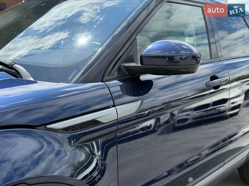 Позашляховик / Кросовер Land Rover Range Rover Evoque 2015 в Рівному