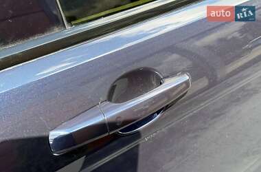 Внедорожник / Кроссовер Land Rover Range Rover Evoque 2015 в 