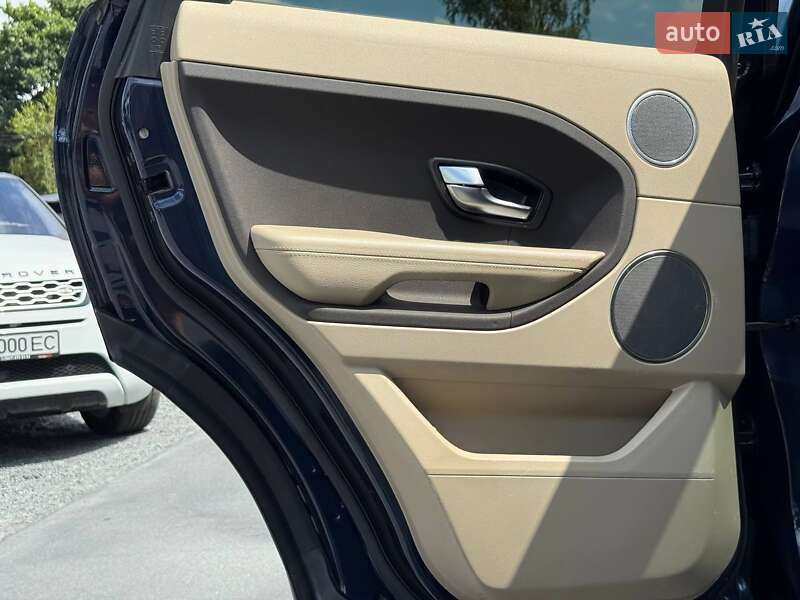 Позашляховик / Кросовер Land Rover Range Rover Evoque 2015 в Рівному