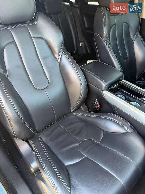 Внедорожник / Кроссовер Land Rover Range Rover Evoque 2012 в Днепре фото 8 Внедорожник / Кроссовер Land Rover Range Rover Evoque 2012 в Днепре