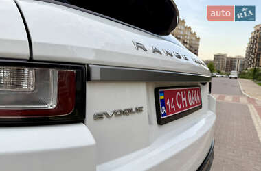 Позашляховик / Кросовер Land Rover Range Rover Evoque 2017 в 