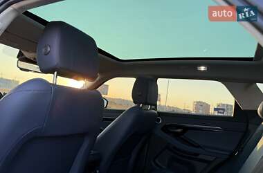 Внедорожник / Кроссовер Land Rover Range Rover Evoque 2019 в 
