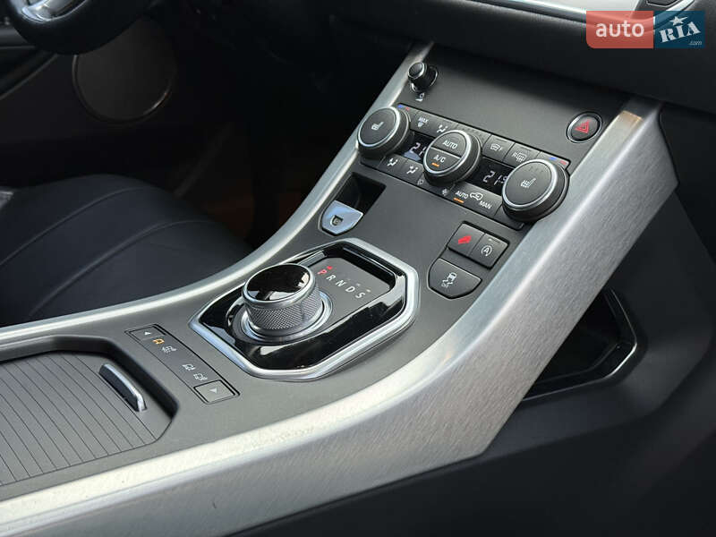 Внедорожник / Кроссовер Land Rover Range Rover Evoque 2016 в Киеве