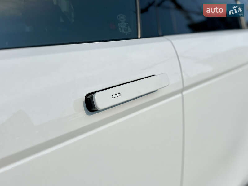 Позашляховик / Кросовер Land Rover Range Rover Evoque 2022 в Києві