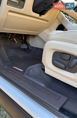 Позашляховик / Кросовер Land Rover Range Rover Evoque 2013 в 