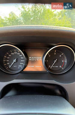 Позашляховик / Кросовер Land Rover Range Rover Evoque 2013 в 
