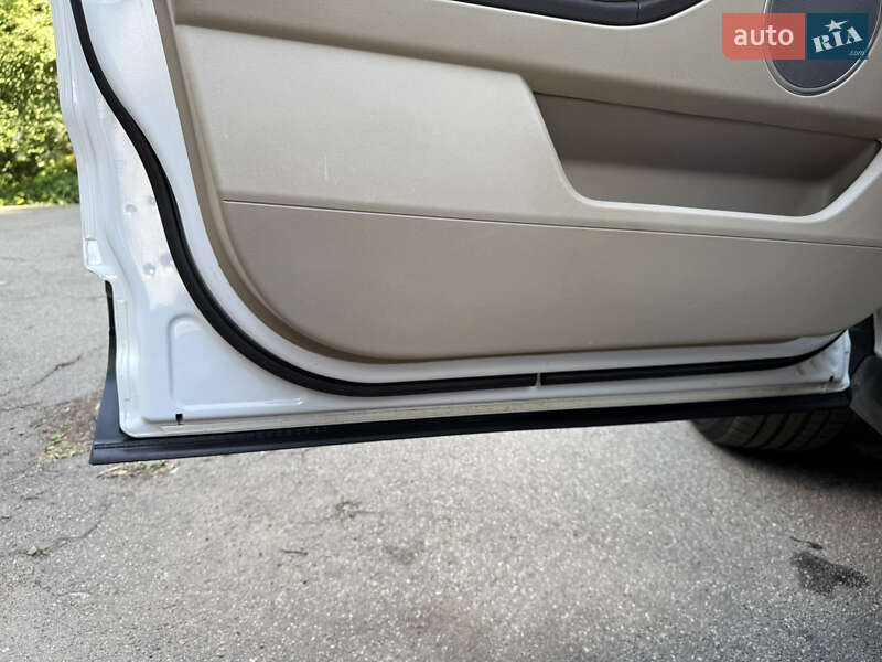 Позашляховик / Кросовер Land Rover Range Rover Evoque 2013 в Києві