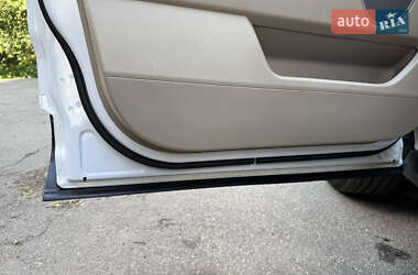 Внедорожник / Кроссовер Land Rover Range Rover Evoque 2013 в 