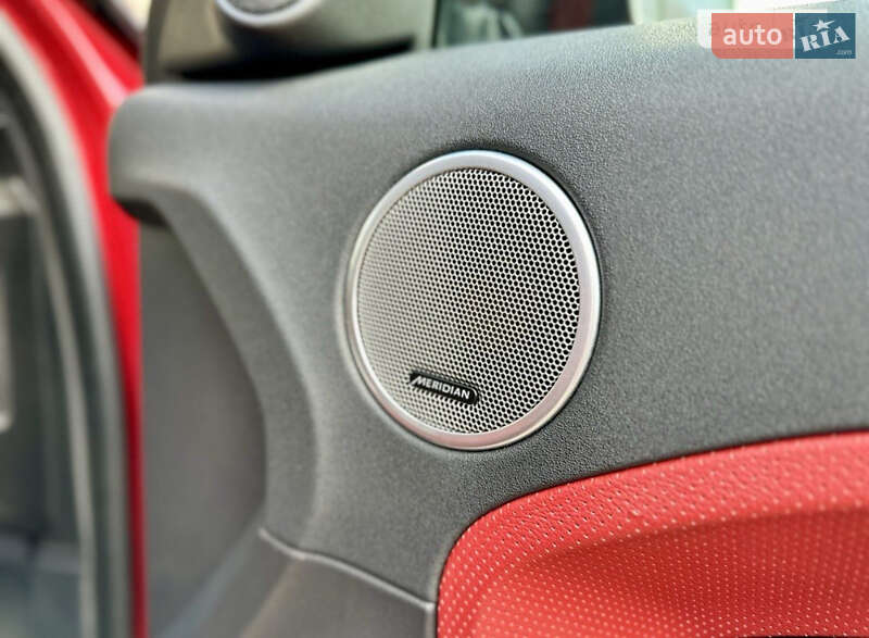 Внедорожник / Кроссовер Land Rover Range Rover Evoque 2014 в Ровно