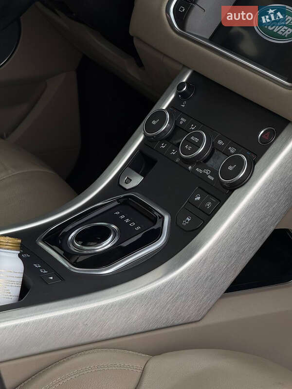 Позашляховик / Кросовер Land Rover Range Rover Evoque 2017 в Києві
