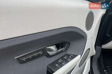Внедорожник / Кроссовер Land Rover Range Rover Evoque 2013 в 