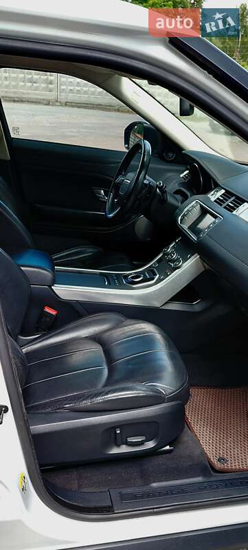 Внедорожник / Кроссовер Land Rover Range Rover Evoque 2015 в Житомире