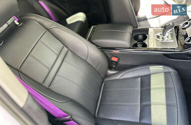 Внедорожник / Кроссовер Land Rover Range Rover Evoque 2022 в 