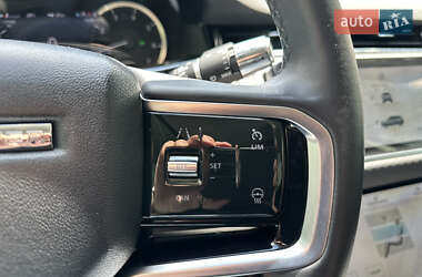 Внедорожник / Кроссовер Land Rover Range Rover Evoque 2022 в 