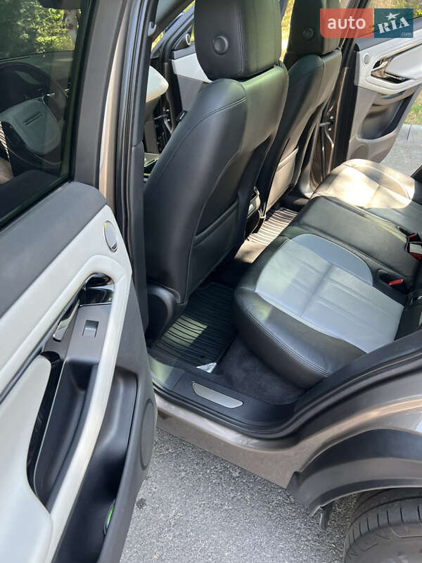 Внедорожник / Кроссовер Land Rover Range Rover Evoque 2019 в Запорожье