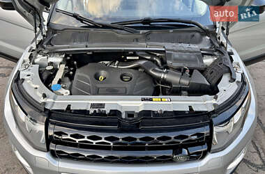 Внедорожник / Кроссовер Land Rover Range Rover Evoque 2014 в 