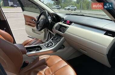 Внедорожник / Кроссовер Land Rover Range Rover Evoque 2013 в 