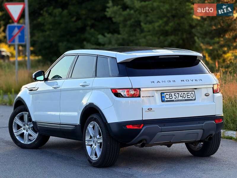 Внедорожник / Кроссовер Land Rover Range Rover Evoque 2015 в Мене фото 8 Внедорожник / Кроссовер Land Rover Range Rover Evoque 2015 в Мене