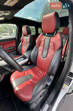 Внедорожник / Кроссовер Land Rover Range Rover Evoque 2012 в 