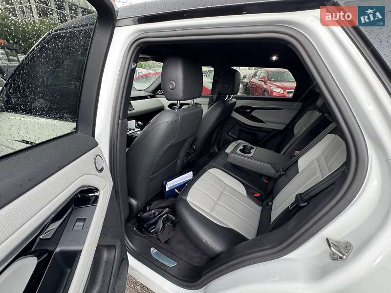 Внедорожник / Кроссовер Land Rover Range Rover Evoque 2022 в Киеве