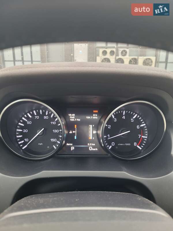 Позашляховик / Кросовер Land Rover Range Rover Evoque 2014 в Івано-Франківську