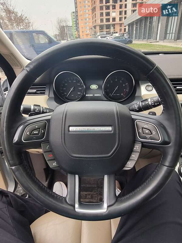 Позашляховик / Кросовер Land Rover Range Rover Evoque 2014 в Івано-Франківську