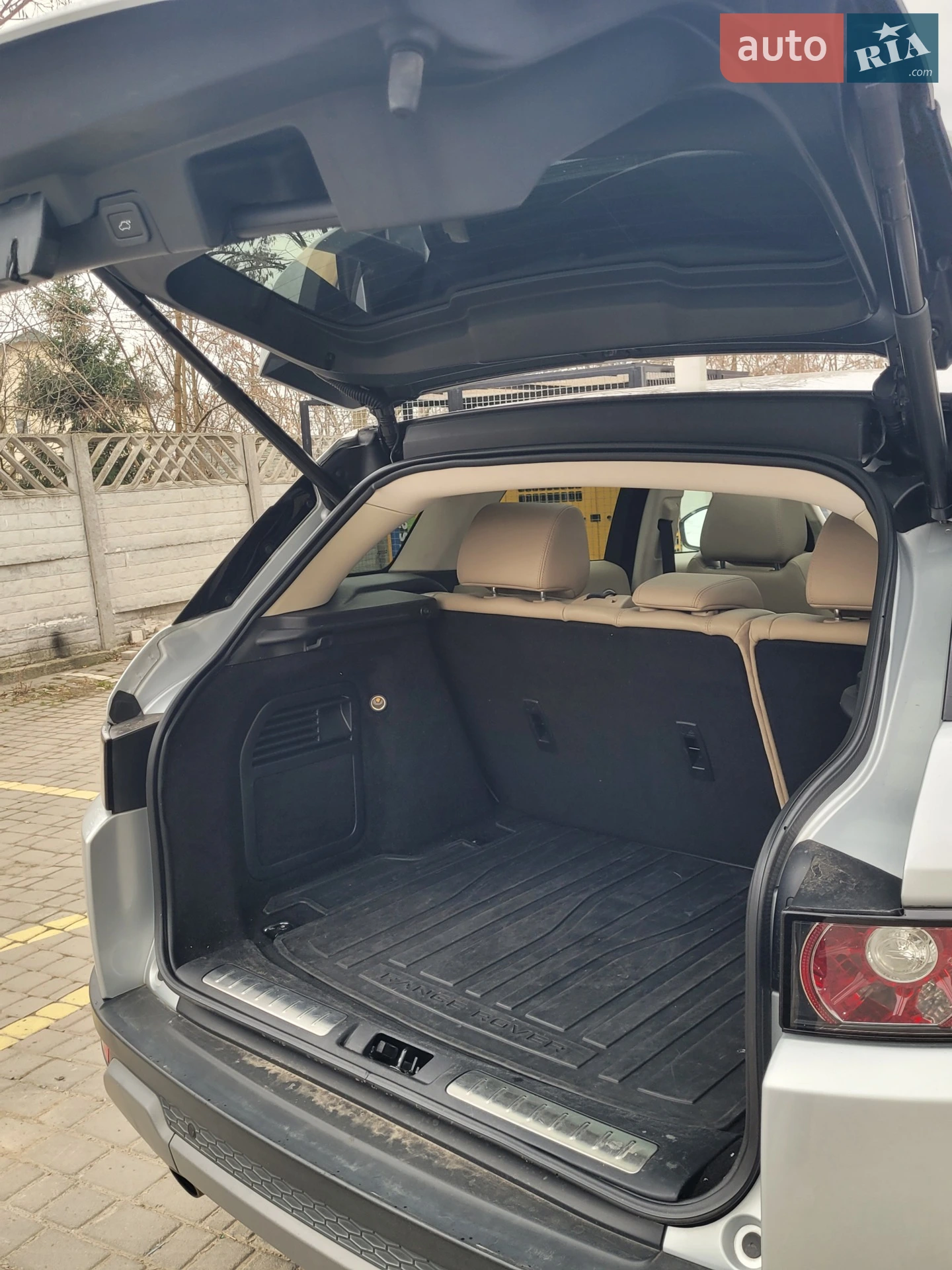 2014 Land Rover Range Rover Evoque - мініатюра 29