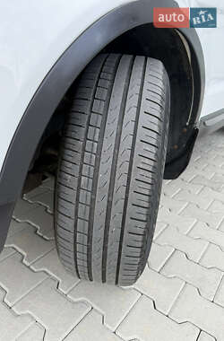 Внедорожник / Кроссовер Land Rover Range Rover Evoque 2013 в 