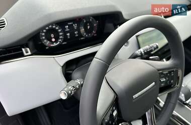 Внедорожник / Кроссовер Land Rover Range Rover Evoque 2024 в 