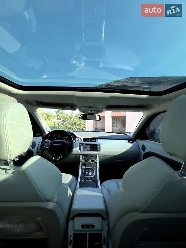 Позашляховик / Кросовер Land Rover Range Rover Evoque 2015 в Рівному