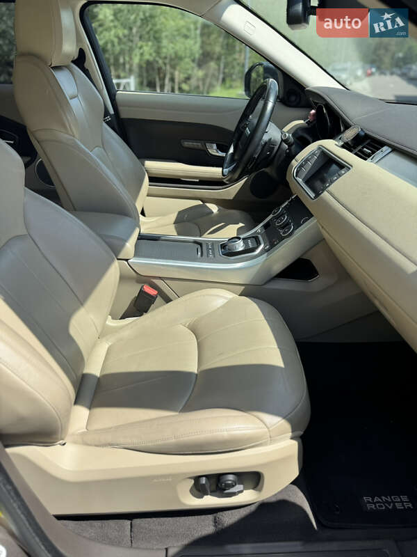 Внедорожник / Кроссовер Land Rover Range Rover Evoque 2016 в Василькове