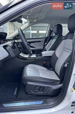 Внедорожник / Кроссовер Land Rover Range Rover Evoque 2024 в 