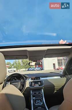 Внедорожник / Кроссовер Land Rover Range Rover Evoque 2015 в 