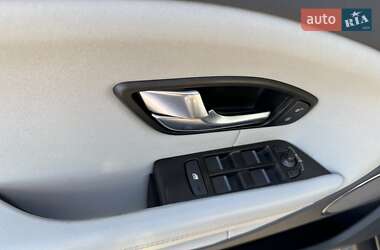Внедорожник / Кроссовер Land Rover Range Rover Evoque 2017 в 