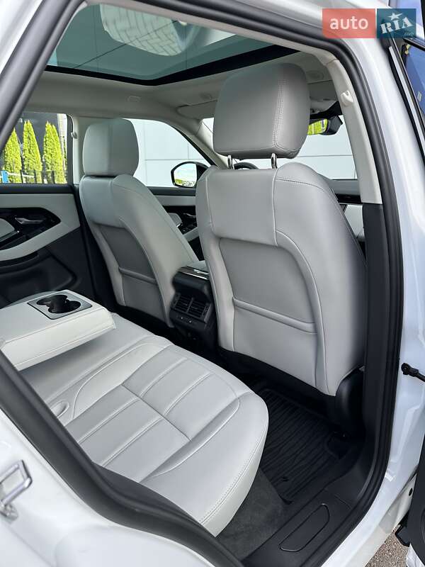 Внедорожник / Кроссовер Land Rover Range Rover Evoque 2024 в Киеве