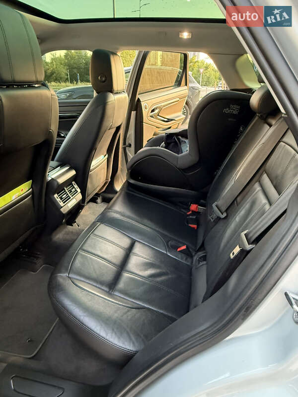 Внедорожник / Кроссовер Land Rover Range Rover Evoque 2019 в Киеве фото 36 Внедорожник / Кроссовер Land Rover Range Rover Evoque 2019 в Киеве