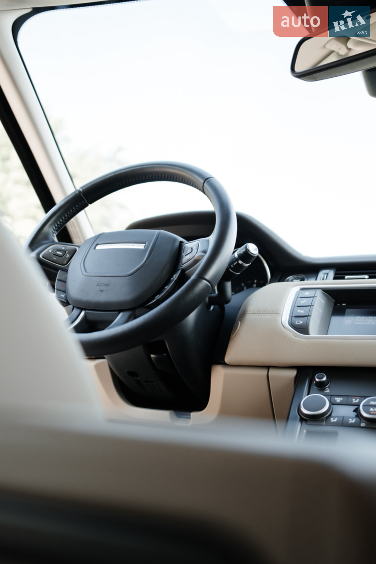 2018 Land Rover Range Rover Evoque - мініатюра 23