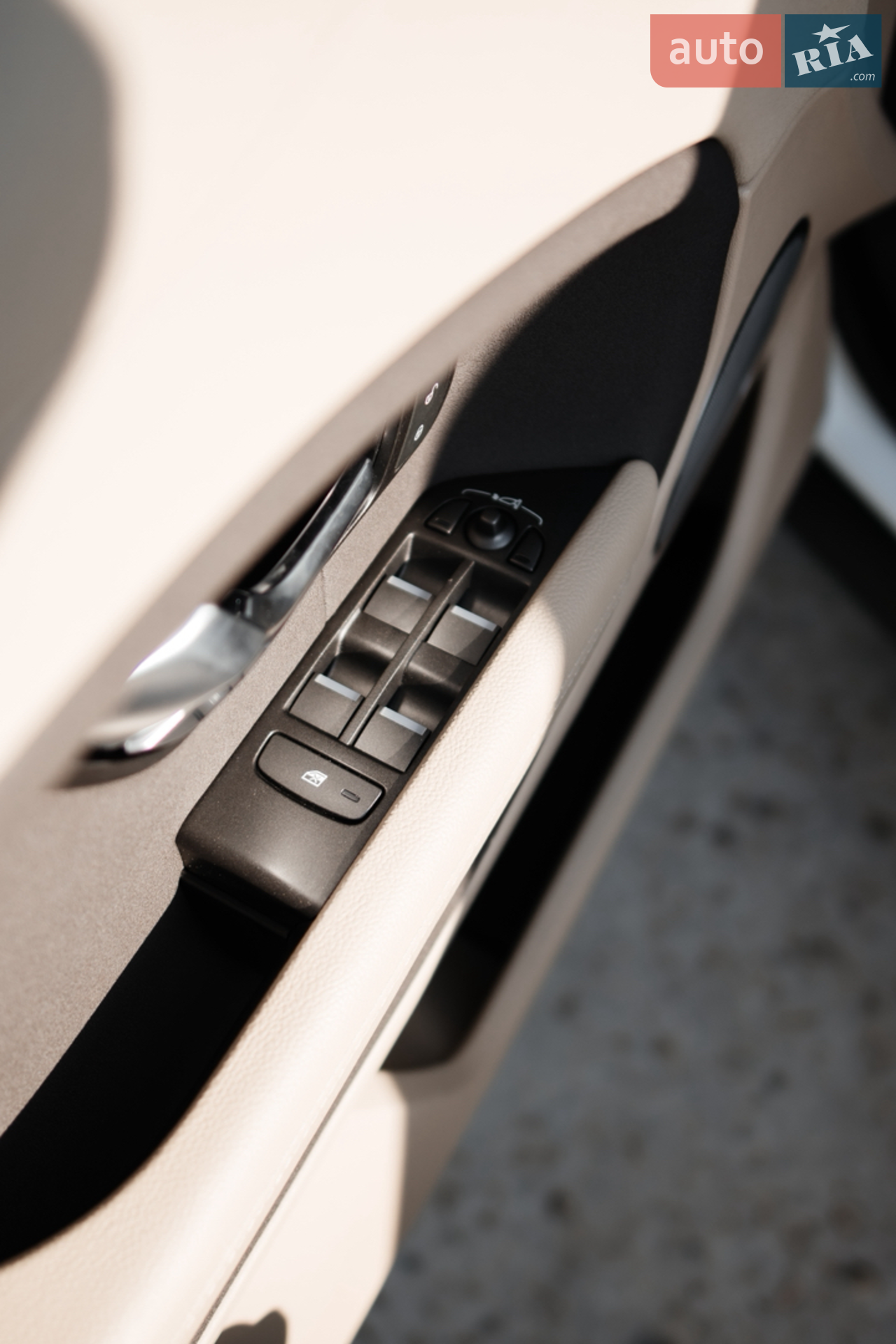 2018 Land Rover Range Rover Evoque - мініатюра 37