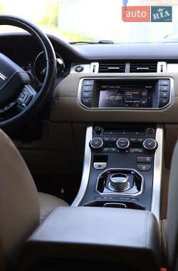 Внедорожник / Кроссовер Land Rover Range Rover Evoque 2015 в 