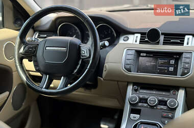 Внедорожник / Кроссовер Land Rover Range Rover Evoque 2015 в 