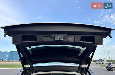 Внедорожник / Кроссовер Land Rover Range Rover Evoque 2013 в 