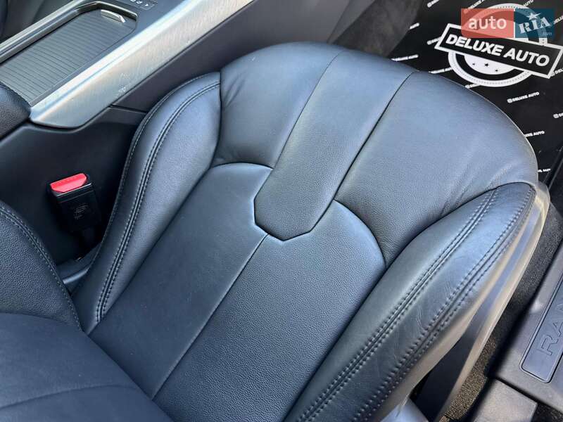 Внедорожник / Кроссовер Land Rover Range Rover Evoque 2012 в Киеве