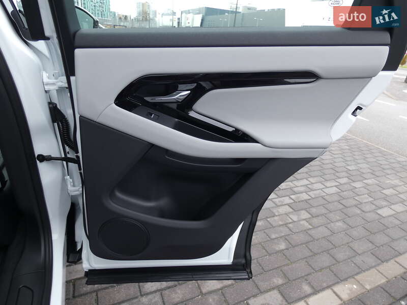 Позашляховик / Кросовер Land Rover Range Rover Evoque 2024 в Києві