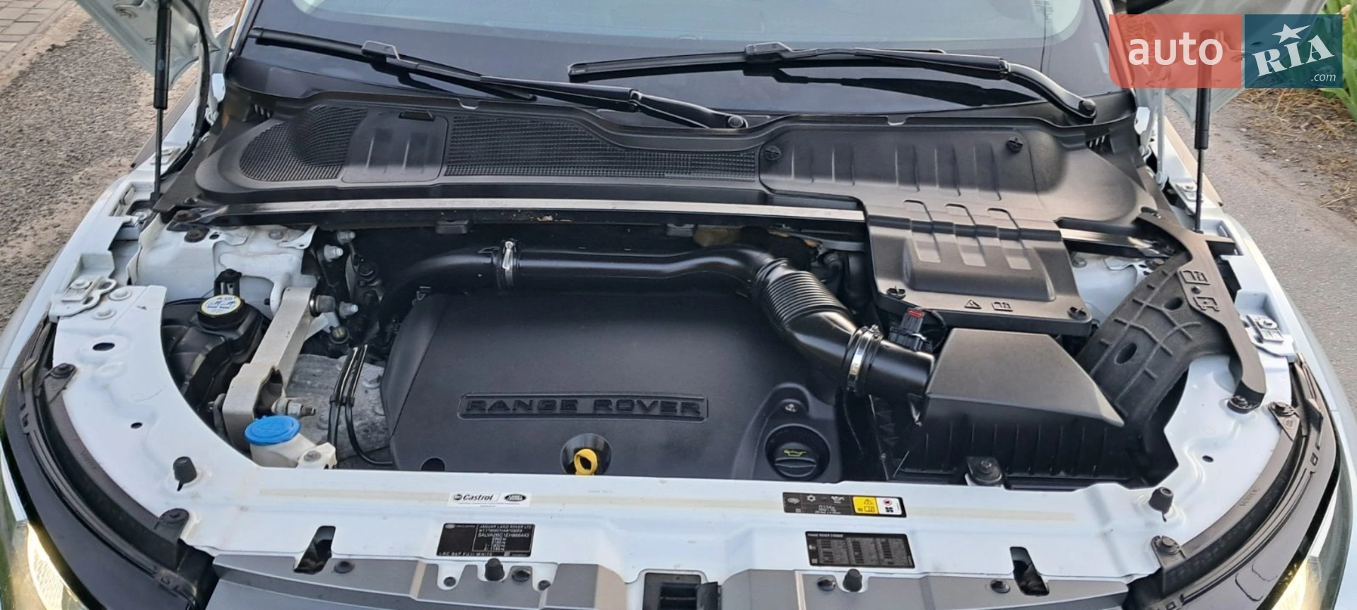 2014 Land Rover Range Rover Evoque - мініатюра 27
