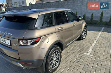 Внедорожник / Кроссовер Land Rover Range Rover Evoque 2015 в 