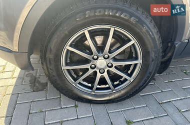 Внедорожник / Кроссовер Land Rover Range Rover Evoque 2015 в 