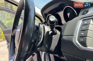 Внедорожник / Кроссовер Land Rover Range Rover Evoque 2015 в 