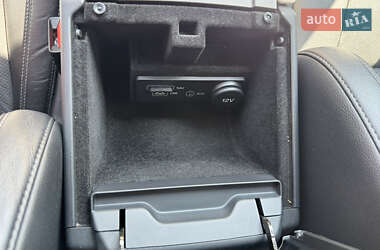 Внедорожник / Кроссовер Land Rover Range Rover Evoque 2015 в 