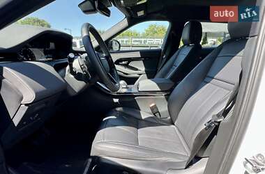 Внедорожник / Кроссовер Land Rover Range Rover Evoque 2024 в 
