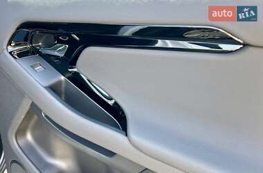 Внедорожник / Кроссовер Land Rover Range Rover Evoque 2024 в 